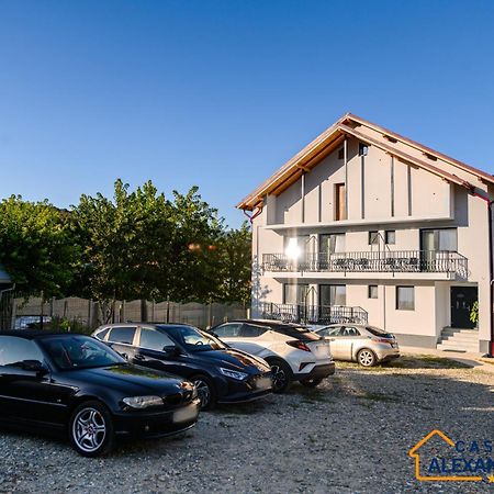 فندق Casa Alexander Călimăneşti المظهر الخارجي الصورة