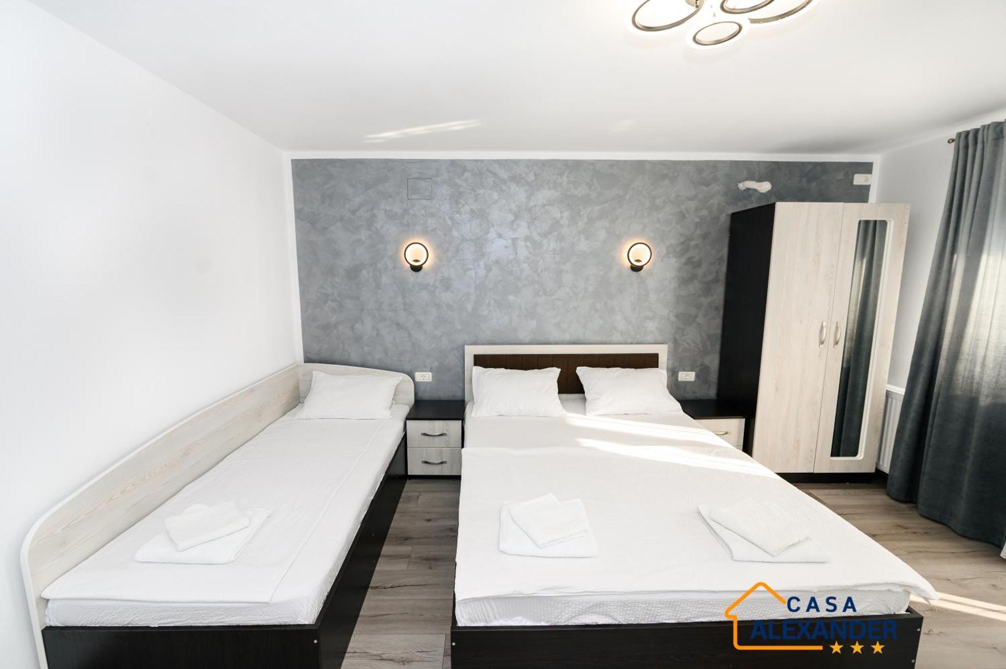 فندق Casa Alexander Călimăneşti المظهر الخارجي الصورة