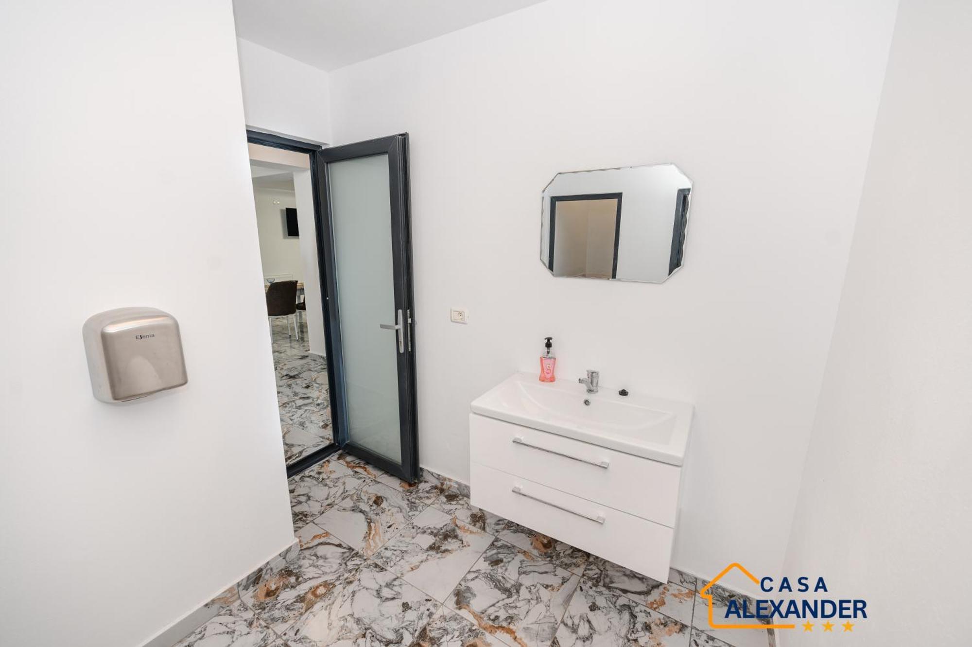 فندق Casa Alexander Călimăneşti المظهر الخارجي الصورة