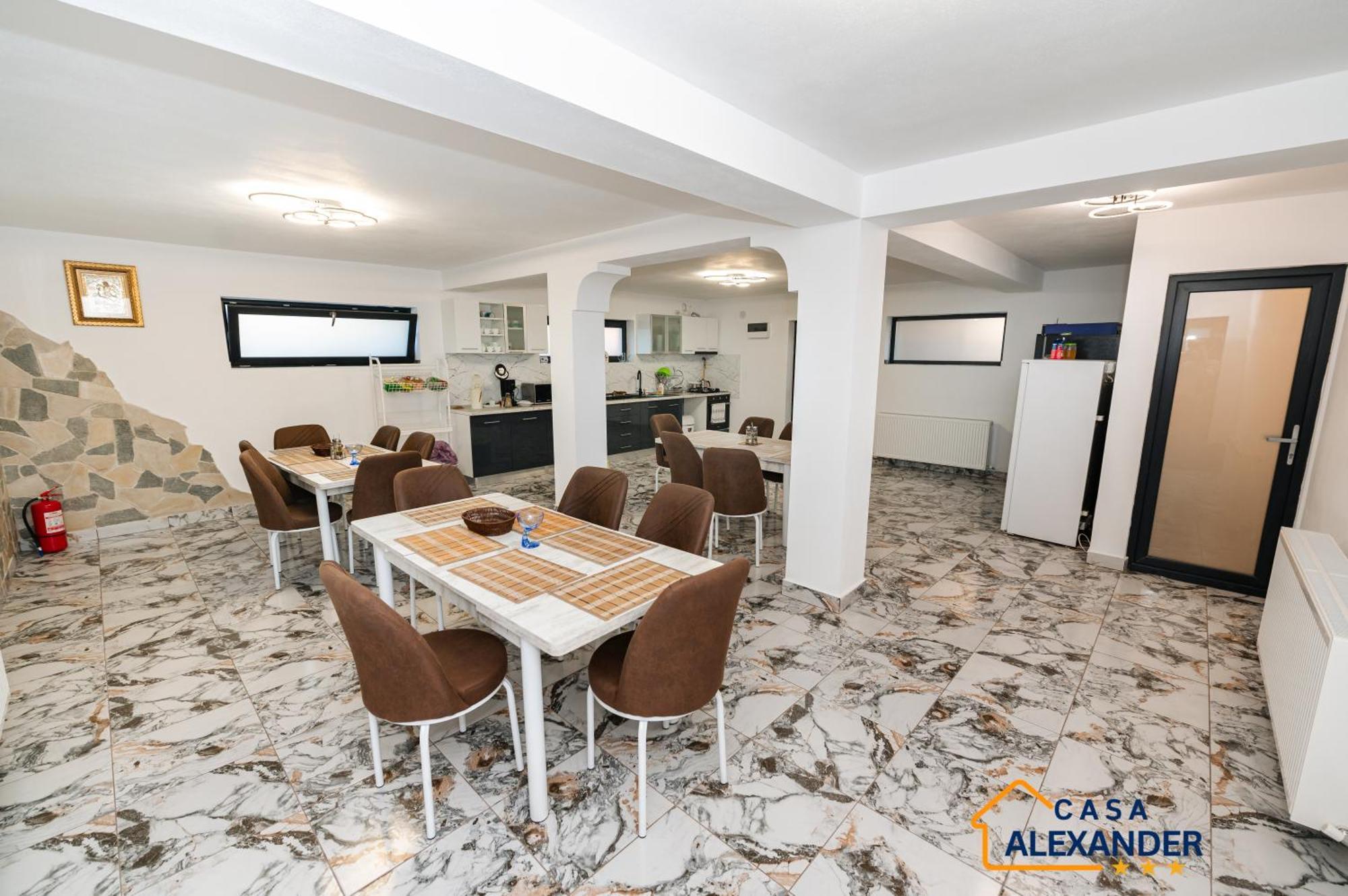 فندق Casa Alexander Călimăneşti المظهر الخارجي الصورة